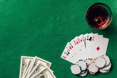 kubet dw Fortune Tiger betting interface and live dealer view